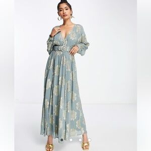 ⭐️ ASOS Belted Batwing Maxi Dress⭐️